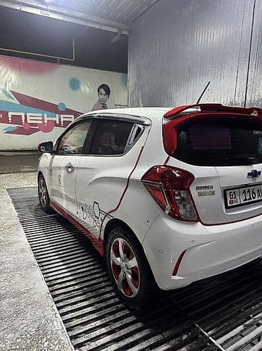 япошки машины: Chevrolet Spark: 2016 г., 1 л, Автомат, Бензин, Хэтчбэк — 7
