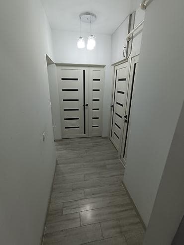 Батирлер: 3 бөлмө, 70 м², 105-серия, 1 кабат, Евроремонт — 5