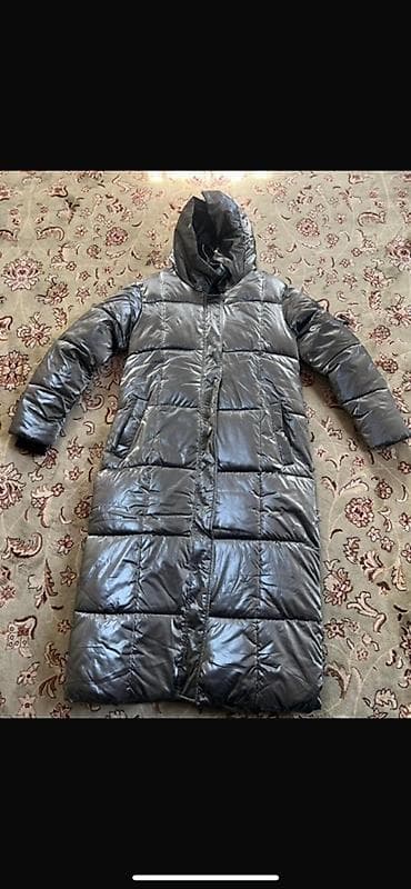 пуховик серый женский: Пуховик, Длинная модель, Стеганый, M — 1