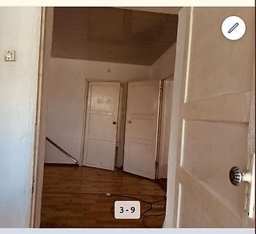 Недвижимость: Продаётся двери входная — 1