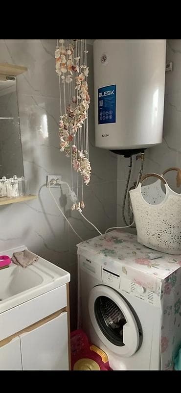 первомайский район: 58 м², 3 комнаты, Забор, огорожен — 4