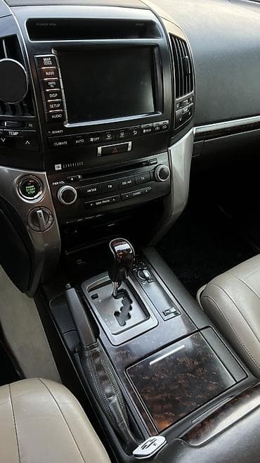 Toyota: Toyota Land Cruiser: 2010 г., 4.5 л, Автомат, Дизель, Внедорожник — 7