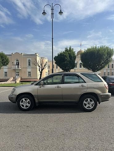 фори: Lexus RX: 2000 г., 3 л, Автомат, Бензин, Кроссовер — 3