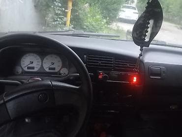 Volkswagen: Volkswagen Golf: 1995 г., 1.6 л, Механика, Бензин, Хэтчбэк — 4