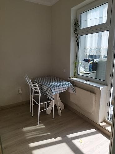 домкрат в аренду: 1 комната — 4