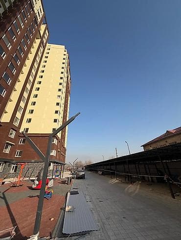 76: 2 комнаты, 81 м², 17 этаж — 8