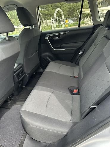 армянских номерах: Toyota RAV4: 2020 г., 2.5 л, Автомат, Бензин, Кроссовер — 10