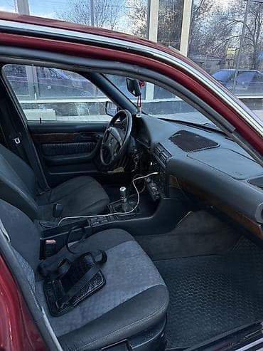 BMW: BMW 5 series: 1992 г., 3.2 л, Механика, Бензин, Седан — 8