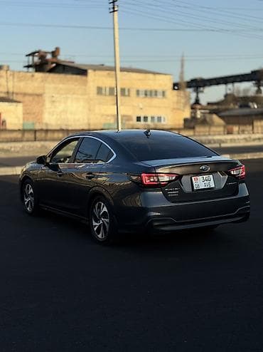 Subaru Legacy: 2019 г., 2.5 л, Вариатор, Бензин, Седан