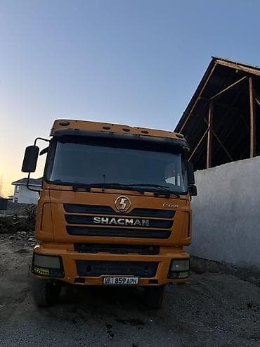 Бетономешалки, смесители: Самосвал Shacman F3000, 6x4 Описание: - Полноразмерный самосвал для — 4