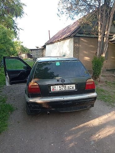 хонда истеп 1: Volkswagen Golf: 1993 г., 1.6 л, Кол менен иштөөчү, Бензин, Хетчбек — 4