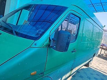 sprinter 4x4: Легкий грузовик, Mercedes-Benz — 1