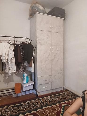 Мебельные гарнитуры: Комплект офисной мебели, Б/у, Шкаф, Дерево, цвет - Коричневый — 1