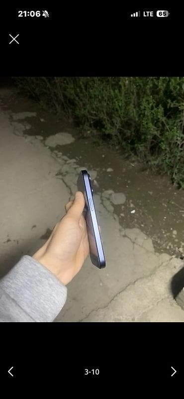 google pixel 8a: IPhone 15 Pro, Б/у, 128 ГБ, Синий, Защитное стекло, Чехол, Кабель, 81 % — 2