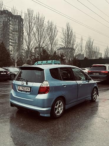 Продажа авто: Honda Fit: 2003 г., 1.5 л, Вариатор, Бензин, Хэтчбэк — 6