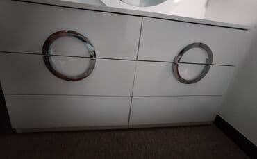 тумбы комоды с зеркалом: Спальный гарнитур, Б/у, Комод, МДФ, Самовывоз, цвет - Белый — 3