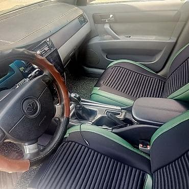 спарк капот: Daewoo Gentra: 2013 г., 1.5 л, Механика, Газ, Седан — 7