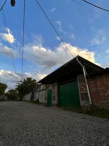 дом в дмитриевке: Дом, 185 м², 6 комнат, Риэлтор, Старый ремонт — 2