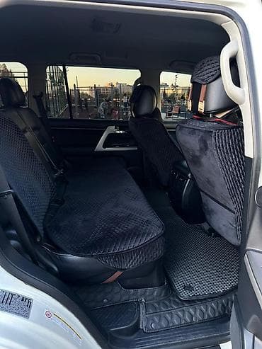 aida: Toyota Land Cruiser: 2013 г., 4.6 л, Автомат, Бензин, Внедорожник — 9