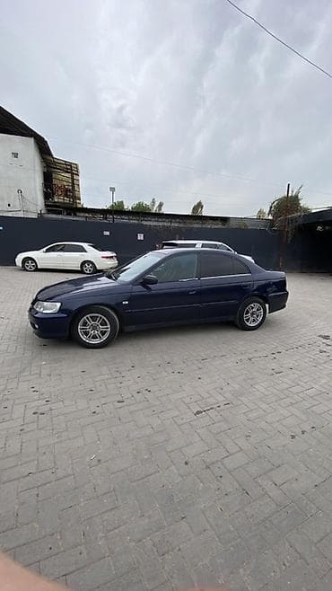 продажа авто в караколе: Honda Accord: 2001 г., 1.8 л, Автомат, Бензин, Седан — 3