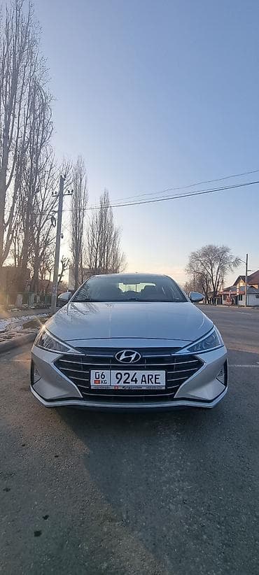 hyundai inspire: Hyundai Elantra: 2019 г., 2 л, Автомат, Седан — 5