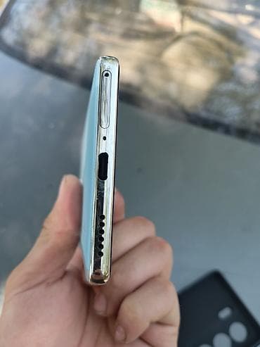 дизель часы оригинал: Tecno Camon 30 Pro 5G, 256 ГБ, цвет - Голубой, 2 SIM — 4