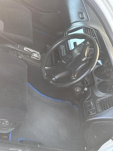 поперечены: Honda Accord: 2000 г., 2.3 л, Автомат, Бензин, Универсал — 2