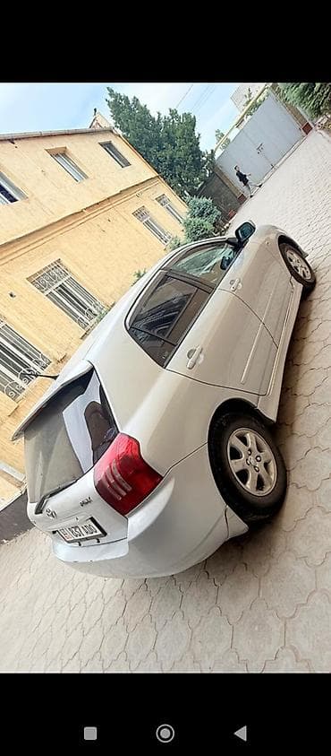 Toyota Allex: 2003 г., 1.8 л, Автомат, Бензин, Хэтчбэк