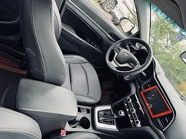 светодиодные лампа: Hyundai Elantra: 2020 г., 1.6 л, Автомат, Гибрид, Седан — 8