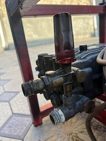 плунжерный насос высокого давления: Промышленная мойка высокого давления на раме - Насос Interpump Group — 7