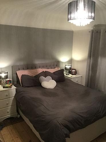 Студия, Парковка