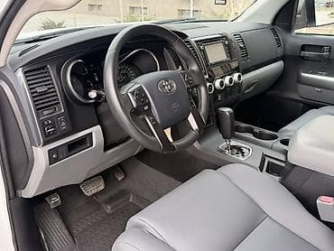 боковое зеркало демио: Toyota Sequoia: 2019 г., 5.7 л, Автомат, Бензин, Внедорожник — 5