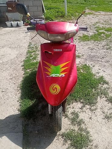 Мотоуслуги: Скутер Yamaha Jog, красный цвет. красный Основные характеристики:таза — 2