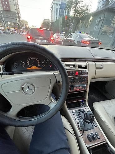 мерс 124 320: Mercedes-Benz E-Class: 1999 г., 2.4 л, Автомат, Бензин, Седан — 5