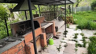 Үйлөрдү сатуу: Продаётся загородный дом с ухоженным зелёным участком и садом. - Дом — 4