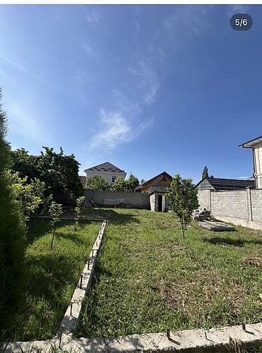 продажа участков на иссык куле: Продаётся дом в Арча-Бешик. - Двухэтажное капитальное строение, стены — 6