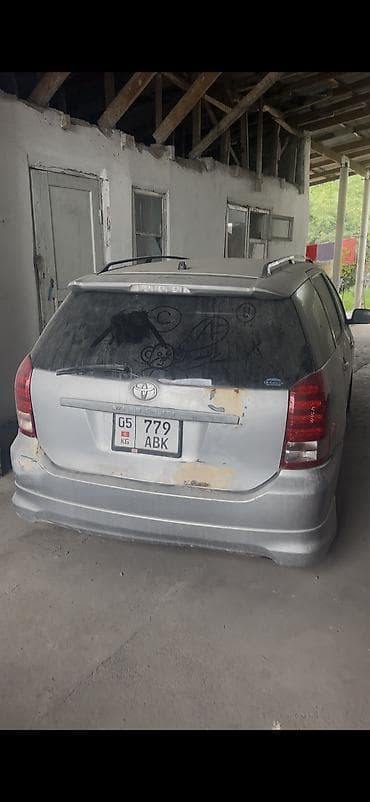 Toyota WISH: 2003 г.