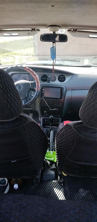 nisan cefiro: Daihatsu YRV: 2002 г., Ручные, Хэтчбэк — 8