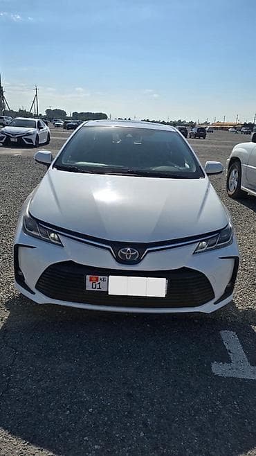 тайота карине: Toyota Corolla: 2019 г., 1.8 л, Гибрид, Седан — 1