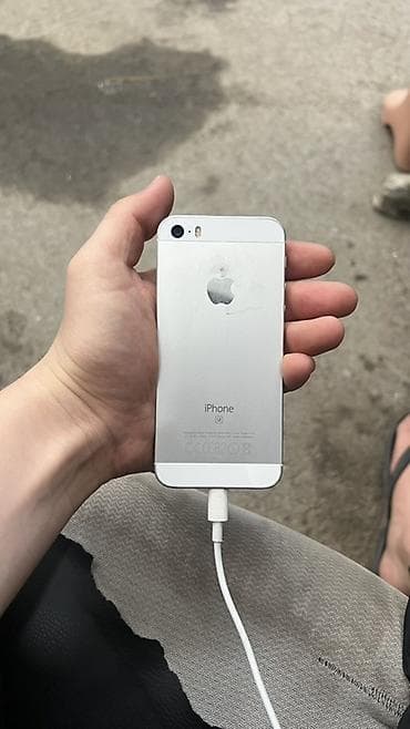 redmi 13 с: IPhone SE, Күмүш, Кабель — 4