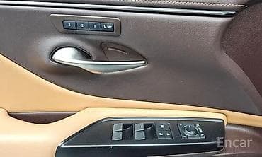 lexsus es 300: Lexus ES: 2020 г., 2.5 л, Автомат, Гибрид, Седан — 10