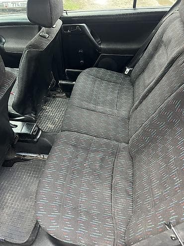 гольф 2 салон: Volkswagen Golf: 1995 г., Хэтчбэк — 10