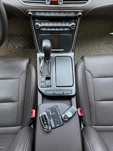 tesla 3: Hyundai Grandeur: 2019 г., 2.4 л, Автомат, Гибрид, Седан — 7