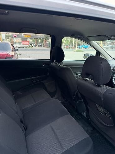 ключ на приус: Toyota WISH: 2003 г., 1.8 л, Автомат, Бензин — 10