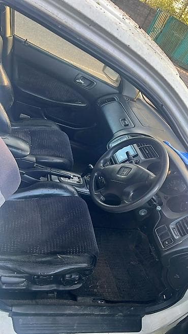 2 jz: Honda Accord: 2000 г., 2 л, Типтроник, Бензин, Седан — 5