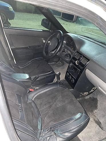 lada четырнашка: ВАЗ (ЛАДА) Priora: 2011 г., 1.6 л, Седан — 5