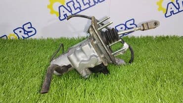 система форсунок: Toyota Highlander, главный тормозной цилиндр — 1