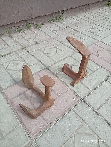 уголок металл: Пара металлических колодок-колодочников (рогаток) для ремонта обуви — 2