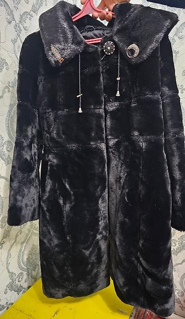 Шуба, По колено, С капюшоном, 4XL at lalafo.kg Шуба, По колено, С капюшоном, 4XL