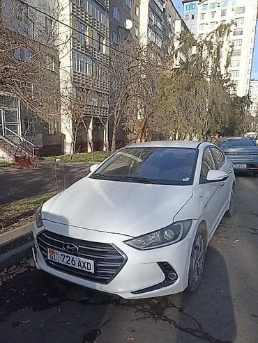 Hyundai Elantra: 2019 г., 1.6 л, Автомат, Гибрид, Седан
